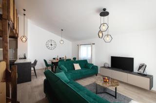 Royal View Apartment - 7