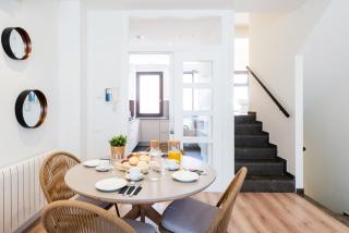 Petit Luxe Tobella Esquerra - Terrassa - 5