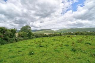 Riverside apartment - 1