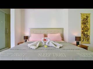 5 bdr beachfront villa Pantai - Kubutambahan - 7