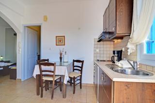 Nikos Sea View Apartments - Adamantas - 1