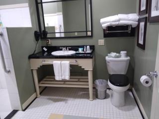 Southern Comfort Suites - 7