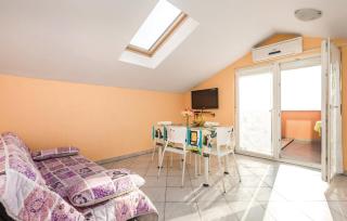 MILKA APARTMANI POVLJANA - Povljana - 2