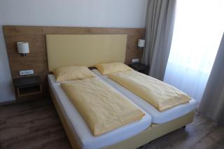 ZUM ZIEL Hotel & Restaurant Grenzach-Wyhlen bei Basel - Grenzach-Wyhlen - 3