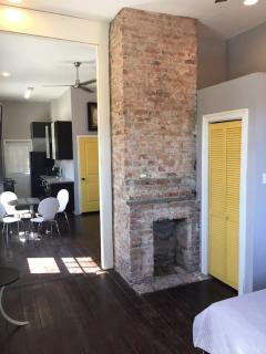 Modern Condo 2 Blocks From Quarters - New Orleans - 9
