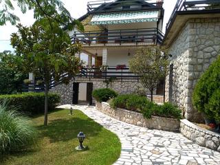 Apartments with parking space Rijeka - 17186 - 2
