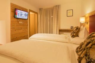 Haus Flexen rooms & apartments - Stuben am Arlberg - 1