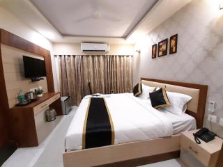 Liza Regency - Chennai - 6