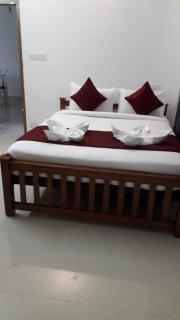 GOLDEN VILLA - Ernakulam - 5