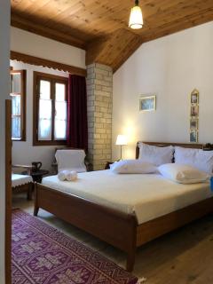 Hotel Gjirokastra - Gjirokastër - 2