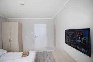 Pod Kominem Pokoje i Apartamenty - Brzezie - 4