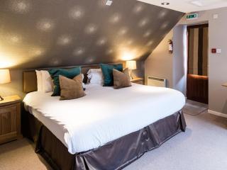 Craigatin House & Courtyard - Pitlochry - 1