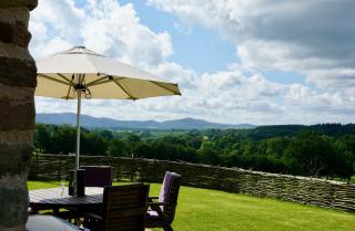 Hopeend Holidays Cottage - 2