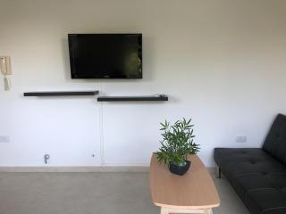 Departamento . Ubicación ideal cerca del centro y la naturaleza - 6