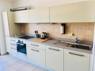 Art Deco 100m2 Flat 2 min Walking from Train Station in City Center, Free Parking and Terrace - 2B - Lussemburgo - 3