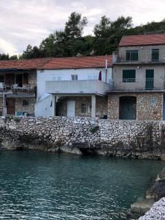 The White house robinson Gdinj Hvar - Gdinj - 8