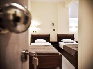 Eleon Studios by Booking Kottas - 5