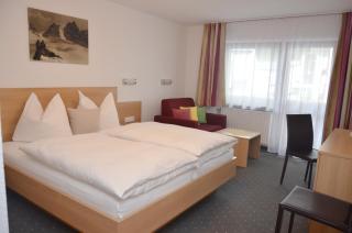 Hotel Garni Sport Sonneck - 1