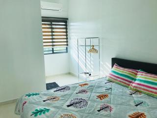 Family homestay -two floors with four bedrooms - Kuala Selangor - 6