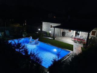 Villa Kos - Lupoglav - 0