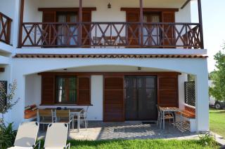 Mikiverna Houses By Miltiadis - Kalivia Poligirou - 3