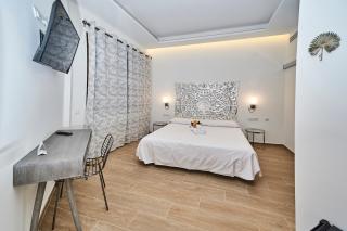 Hotel Bajamar Ancladero Playa - Nerja - 4