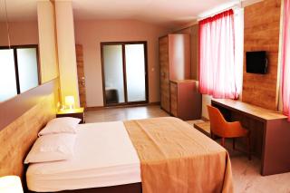 Ferah Hotel - 1