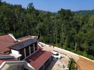 Butter Clouds HomeStay - Chikmagalūr - 8