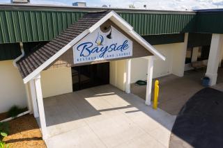 Tawas Bay Beach Resort & Conference Center - East Tawas - 4