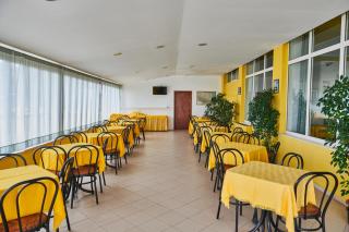 Hotel Caesar Bed and Breakfast - Milano Marittima - 5