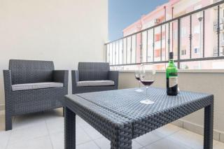 City Center Apartment - 2