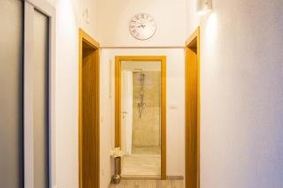 Guest House Pelja - Plano - 5