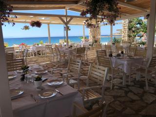 Hotel Riviera - Qeparo - 4