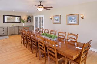 Inn at Harbor Hill Marina - Niantic - 2