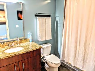 Downtown Loft Oasis - Columbus - 2