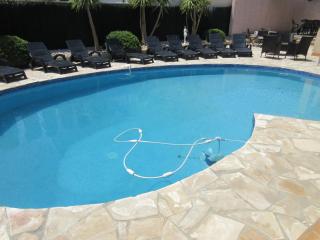 VILLA SPACIEUSE, CLIMATISATION, PISCINE, JARDIN PAYSAGE, PROCHE MER - Saint-Cyr-sur-Mer - 4