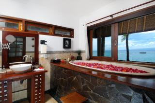 Villa Talia Vashti - Oceanfront villa with Private Sea Access, Pool & Cook - Candidasa - 5