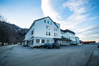 Nordfjord Hotell - Bryggen - Nordfjordeid - 7