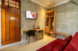 18 Suite Villa Loft at Kuta - Kuta - 4