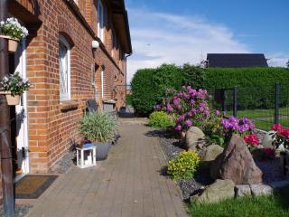 Apartment with terrace near the Baltic Sea - Wahrstorf - 0