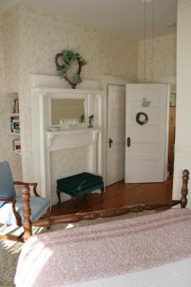 The Grey Swan Inn LLC - 8