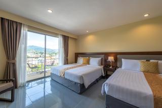 Blue Beach Grand Resort And Spa - 4