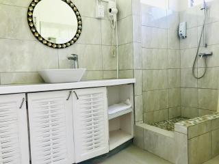 Bougainvillea Apartments - Saint Georgeʼs - 9