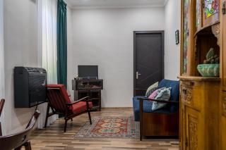 Private house in the old district of Tbilisi - 2