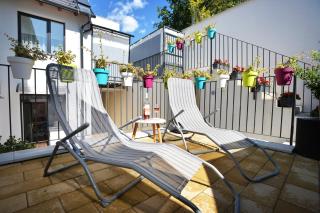 ONE Luxury Suites Eger - 1