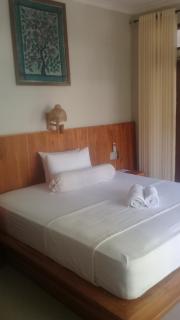 Kri Homestay - Kuta - 9