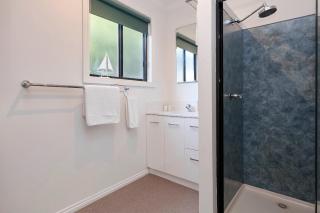 KINGFISHER COTTAGE Beachfront at the Binalong Bay - Binalong Bay - 8