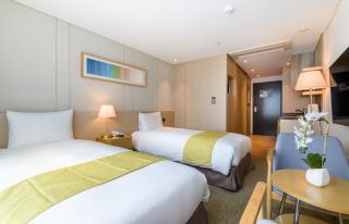Win Sky Hotel - 7