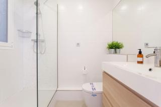 R&C APARTMENTS CLOSE to CENTER - Valencia - 2