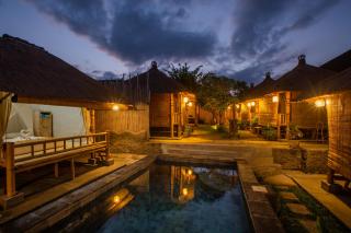 Salty Shakas Bamboo Stay Canggu - Canggu - 0
